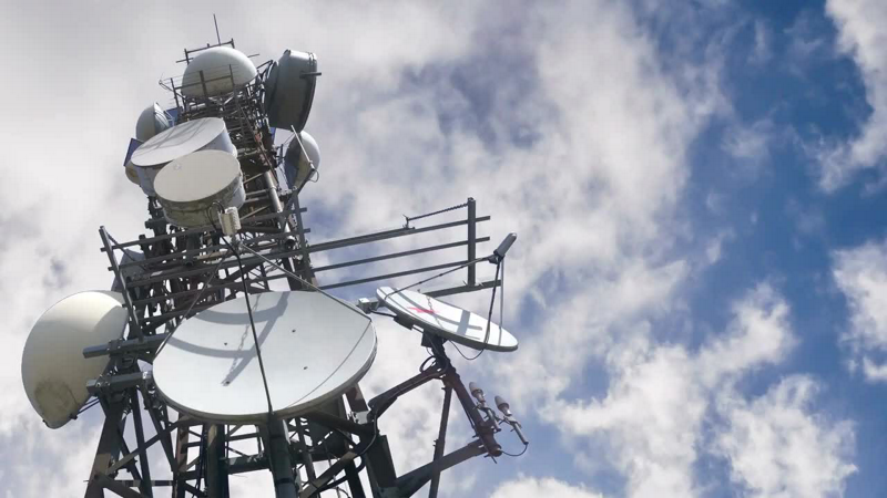 FieldFox Handheld RF and Microwave Analyzers: Never Sacrifice Capability or Portability